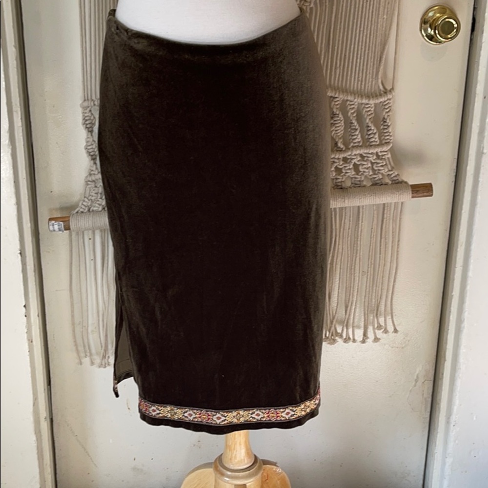 Susie collection velvety green pencil skirt size m